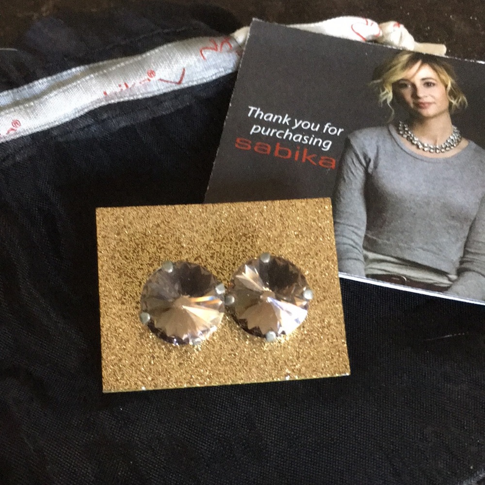 Sabika Vienna stud earrings